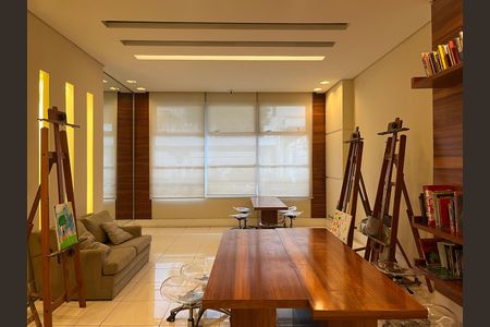 Apartamento à venda com 68m², 2 quartos e 1 vaga Apartamento à venda com 68m², 2 quartos e 1 vagaÁrea comum
