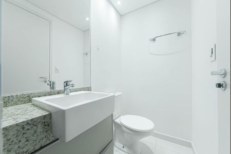 Studio para alugar com 23m², 1 quarto e 1 vaga Studio para alugar com 23m², 1 quarto e 1 vagaBanheiro