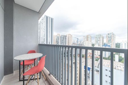 Varanda de kitnet/studio para alugar com 1 quarto, 23m² em Jardim das Acacias, São Paulo