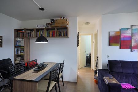 Sala de apartamento à venda com 2 quartos, 48m² em Cristal, Porto Alegre