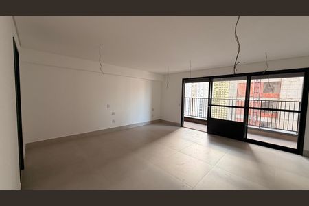 Sala de apartamento à venda com 1 quarto, 50m² em Setor Bueno, Goiânia