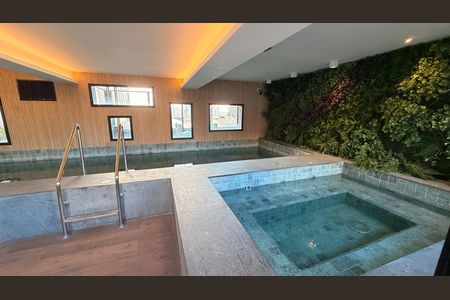 Apartamento à venda com 50m², 1 quarto e 1 vaga Apartamento à venda com 50m², 1 quarto e 1 vagaÁrea comum - Piscina Coberta