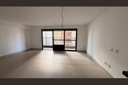 Sala de apartamento à venda com 1 quarto, 50m² em Setor Bueno, Goiânia