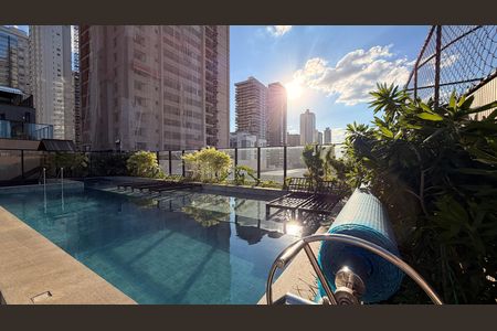 Apartamento à venda com 50m², 1 quarto e 1 vaga Apartamento à venda com 50m², 1 quarto e 1 vagaÁrea comum - Piscina