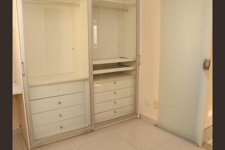 Apartamento à venda com 3 quartos, 90m² em Alto da Glória, Goiânia