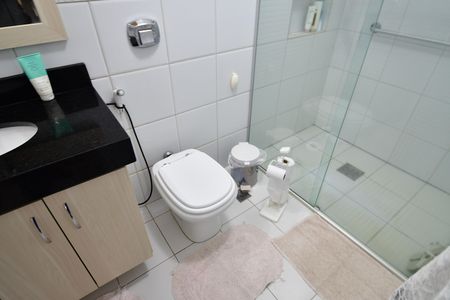 Apartamento à venda com 80m², 2 quartos e 1 vagaBanheiro
