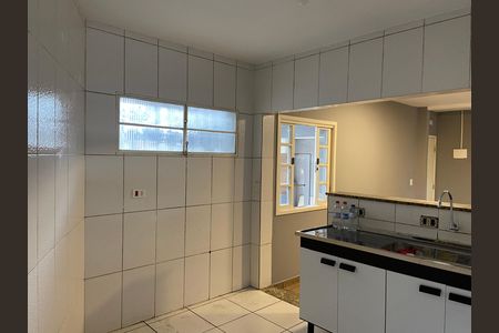 Casa para alugar com 100m², 2 quartos e 1 vaga Casa para alugar com 100m², 2 quartos e 1 vagaCozinha