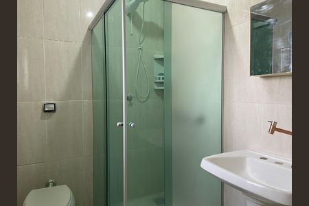 Casa para alugar com 100m², 2 quartos e 1 vaga Casa para alugar com 100m², 2 quartos e 1 vagaBanheiro