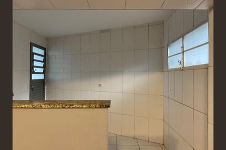 Casa para alugar com 100m², 2 quartos e 1 vaga Casa para alugar com 100m², 2 quartos e 1 vagaCozinha