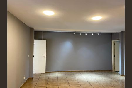 Casa para alugar com 100m², 2 quartos e 1 vaga Casa para alugar com 100m², 2 quartos e 1 vagaSala