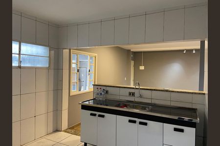 Casa para alugar com 100m², 2 quartos e 1 vaga Casa para alugar com 100m², 2 quartos e 1 vagaCozinha