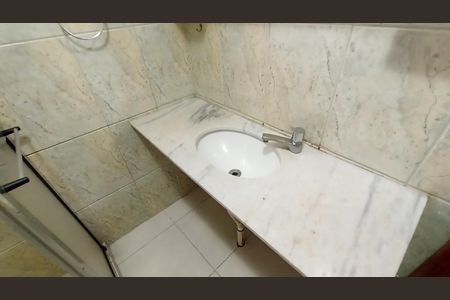 Apartamento para alugar com 63m², 2 quartos e sem vaga Apartamento para alugar com 63m², 2 quartos e sem vagaBanheiro