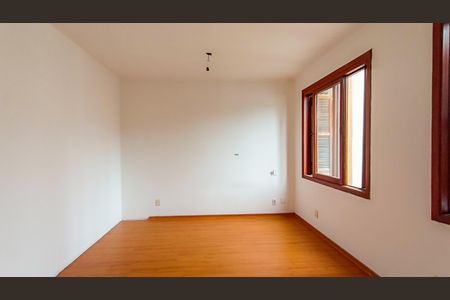 Quarto 1 de apartamento para alugar com 2 quartos, 63m² em Azenha, Porto Alegre