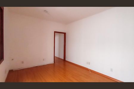 Sala  de apartamento para alugar com 2 quartos, 63m² em Azenha, Porto Alegre