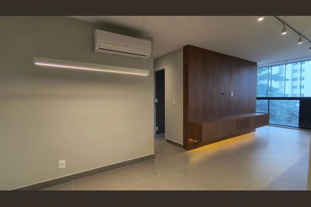 Sala de apartamento para alugar com 2 quartos, 80m² em Recreio dos Bandeirantes, Rio de Janeiro