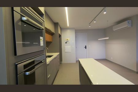 Apartamento para alugar com 80m², 2 quartos e 1 vaga Apartamento para alugar com 80m², 2 quartos e 1 vagaCozinha e Área de Serviço