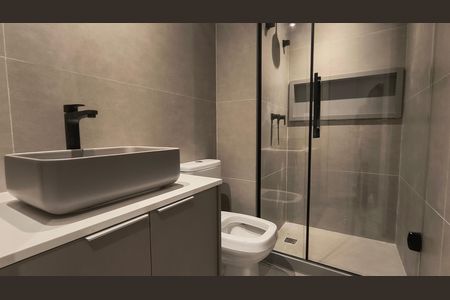 Apartamento para alugar com 80m², 2 quartos e 1 vaga Apartamento para alugar com 80m², 2 quartos e 1 vagaBanheiro da Suíte