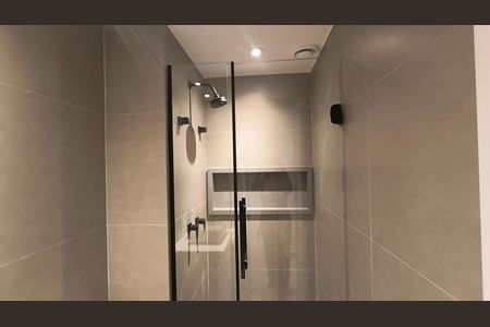 Apartamento para alugar com 80m², 2 quartos e 1 vaga Apartamento para alugar com 80m², 2 quartos e 1 vagaBanheiro da Suíte