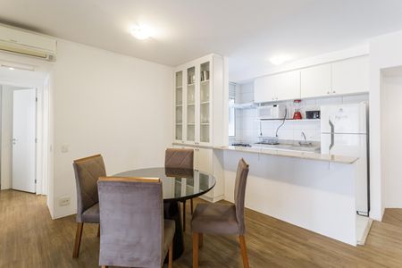 Apartamento à venda com 80m², 2 quartos e 2 vagas Apartamento à venda com 80m², 2 quartos e 2 vagasSala