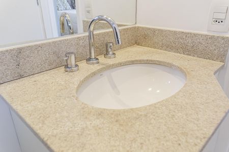 Apartamento à venda com 80m², 2 quartos e 2 vagas Apartamento à venda com 80m², 2 quartos e 2 vagasBanheiro Social