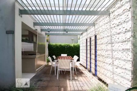 Apartamento à venda com 80m², 2 quartos e 2 vagas Apartamento à venda com 80m², 2 quartos e 2 vagasÁrea comum - Churrasqueira
