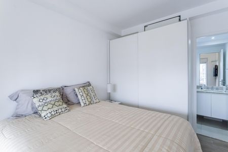 Apartamento à venda com 80m², 2 quartos e 2 vagas Apartamento à venda com 80m², 2 quartos e 2 vagasQuarto Suíte