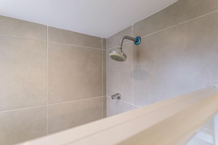 Apartamento à venda com 80m², 2 quartos e 2 vagas Apartamento à venda com 80m², 2 quartos e 2 vagasBanheiro Social