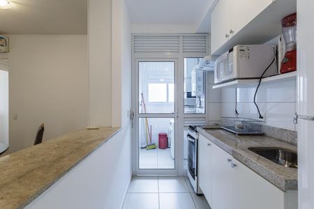 Apartamento à venda com 80m², 2 quartos e 2 vagas Apartamento à venda com 80m², 2 quartos e 2 vagasCozinha