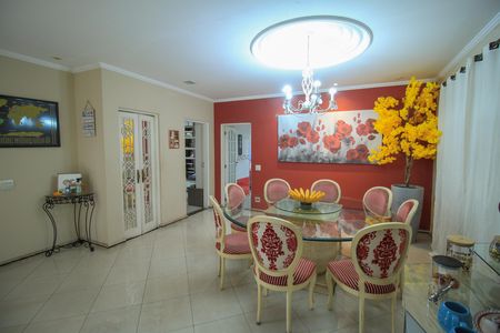 Casa à venda com 4 quartos, 358m² em Mooca, São Paulo
