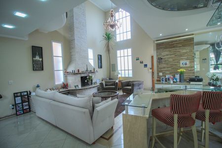 Casa à venda com 4 quartos, 358m² em Mooca, São Paulo