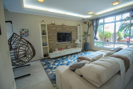 Casa à venda com 4 quartos, 358m² em Mooca, São Paulo