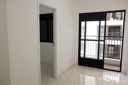 Apartamento para alugar com 37m², 2 quartos e sem vagasala