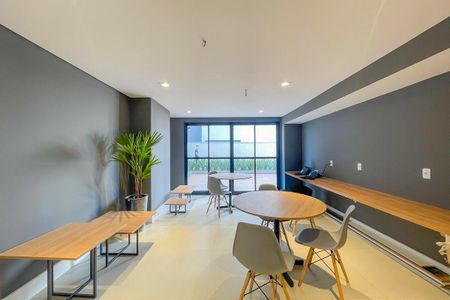 Apartamento para alugar com 37m², 2 quartos e sem vagaÁrea comum