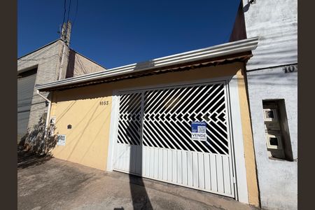 Casa à venda com 99m², 3 quartos e 2 vagasPlaquinha instalada COD GYZU-608