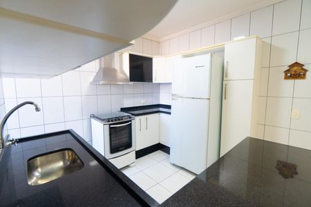 Apartamento para alugar com 66m², 2 quartos e 1 vagaCozinha