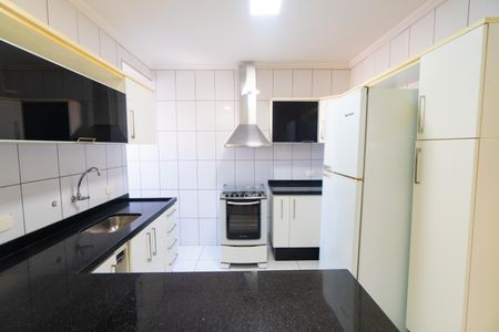 Apartamento para alugar com 66m², 2 quartos e 1 vagaCozinha