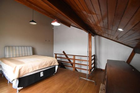 Casa à venda com 460m², 4 quartos e 5 vagasSuíte do Flat