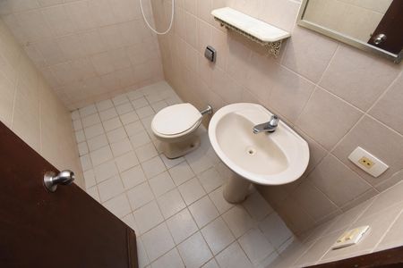 Casa à venda com 460m², 4 quartos e 5 vagasBanheiro da Oficina