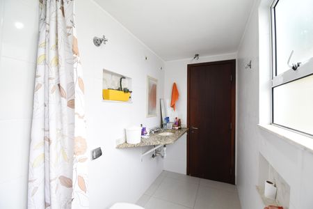 Casa à venda com 460m², 4 quartos e 5 vagasBanheiro 3