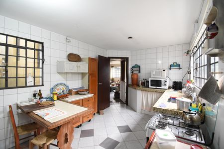 Cozinha de casa à venda com 4 quartos, 460m² em Boa Vista, Curitiba