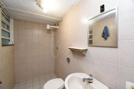 Casa à venda com 460m², 4 quartos e 5 vagasBanheiro da Oficina