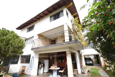 Casa à venda com 460m², 4 quartos e 5 vagasÁrea externa