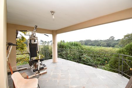 Casa à venda com 460m², 4 quartos e 5 vagasSacada da Sala