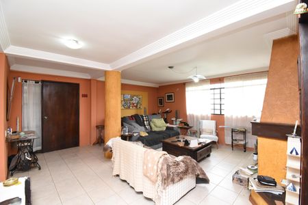 Casa à venda com 460m², 4 quartos e 5 vagasSala de Estar