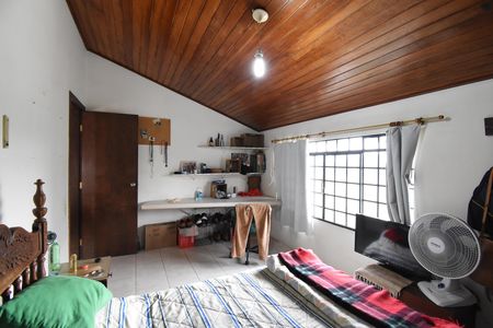 Casa à venda com 460m², 4 quartos e 5 vagasQuarto 4