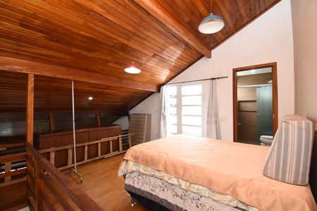 Casa à venda com 460m², 4 quartos e 5 vagasSuíte do Flat