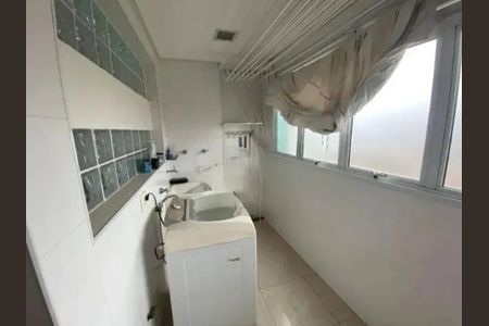 Apartamento para alugar com 190m², 3 quartos e 1 vaga Apartamento para alugar com 190m², 3 quartos e 1 vagaLavanderia