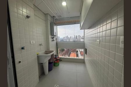 Área de serviço de apartamento para alugar com 2 quartos, 70m² em Boqueirão, Santos