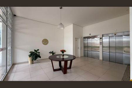 Apartamento para alugar com 118m², 2 quartos e 2 vagasHall de entrada