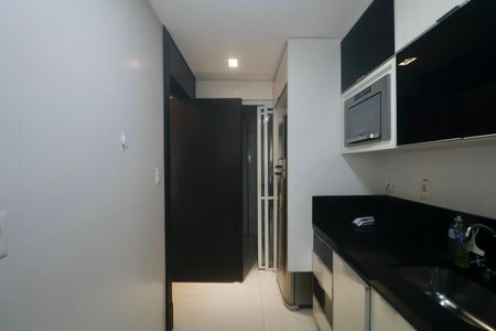 Apartamento para alugar com 118m², 2 quartos e 2 vagasCozinha